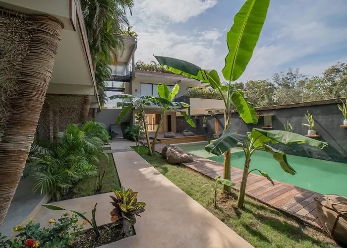 Luxury Oasis Vibes Jungle Retreat Beach Access